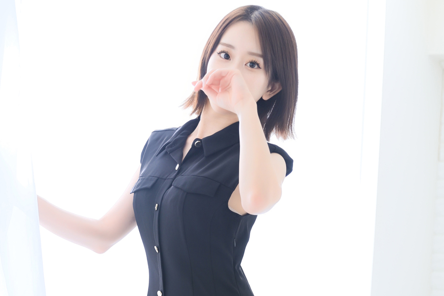 名古屋愛知風俗デリヘル 新人・くらん 写真